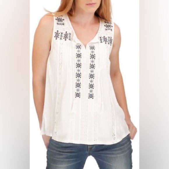 Lucky Brand Lace Eyelet Detail Top Sleeveless White Embroidered Sz XL - Picture 13 of 13